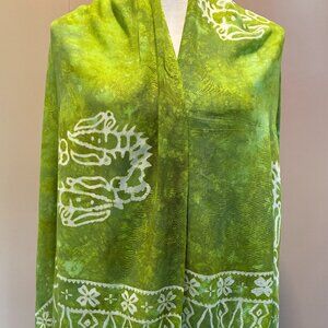 Green/white batik shawl with abstract design